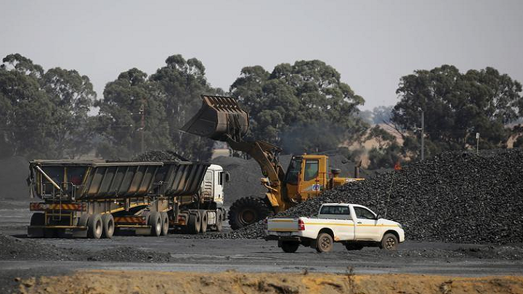 South Africa tells Western envoys it needs funds to shift from coal