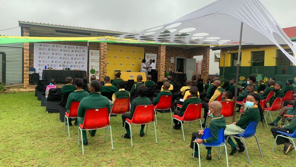 Minister of Basic Education, Mrs Angie Motshekga, is visiting a number of schools in Randfontein, Gauteng, as learners start Term 1 of the 2022 academic year.