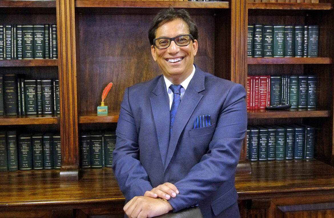 Iqbal Survé is a South African general practitioner, philanthropist and entrepreneur. He is the Chairman of the Sekunjalo Investments,[1] and Executive Chairman of Independent Media, one of South Africa's largest media companies.