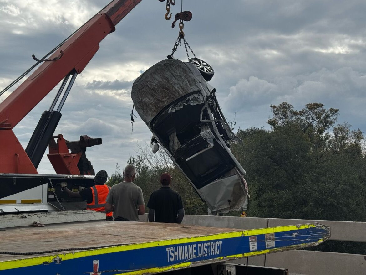 A significant breakthrough has been made in the tragic case of three missing Free State police officers, with police divers recovering their white VW Polo submerged in the Hennops River in Centurion. The vehicle, found near the N1 highway, is believed to be the same one Constables Cebekhulu Linda (24), Keamogetswe Buys (30), and Boipelo Senoge (20) were travelling in when they vanished last week. This discovery follows the recovery of their bodies, along with two others, from the same river earlier this week, deepening the mystery surrounding their deaths.